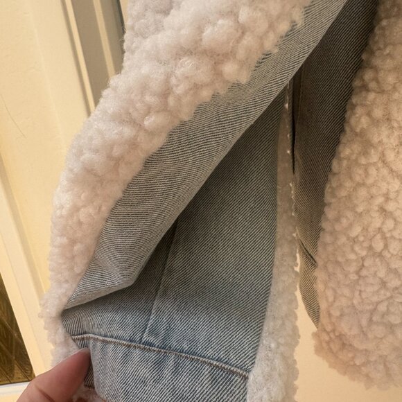 Fleece and Denim Combo Oversized Jacket - New, size Small - Picture 6 of 8